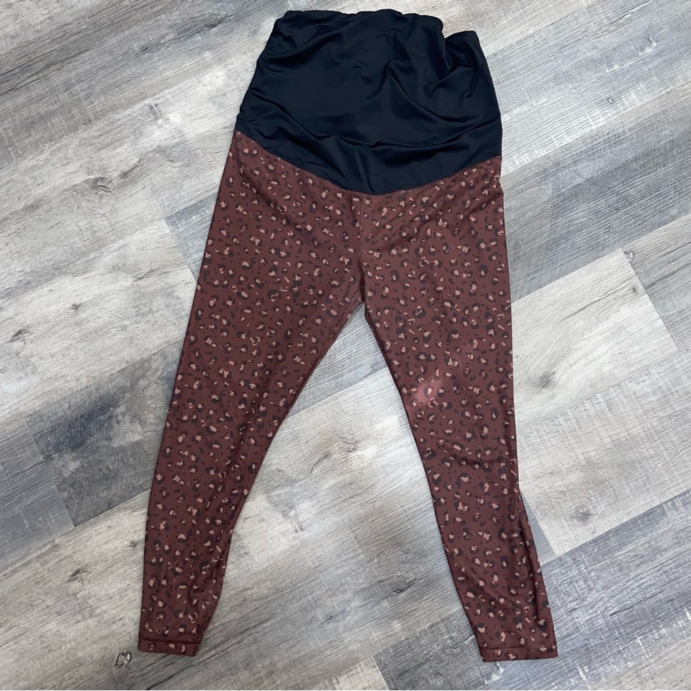 Maternity Leggings W/ Crossover Panel, EUC